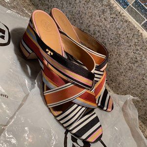 TORY BURCH PLATFORM SANDALS